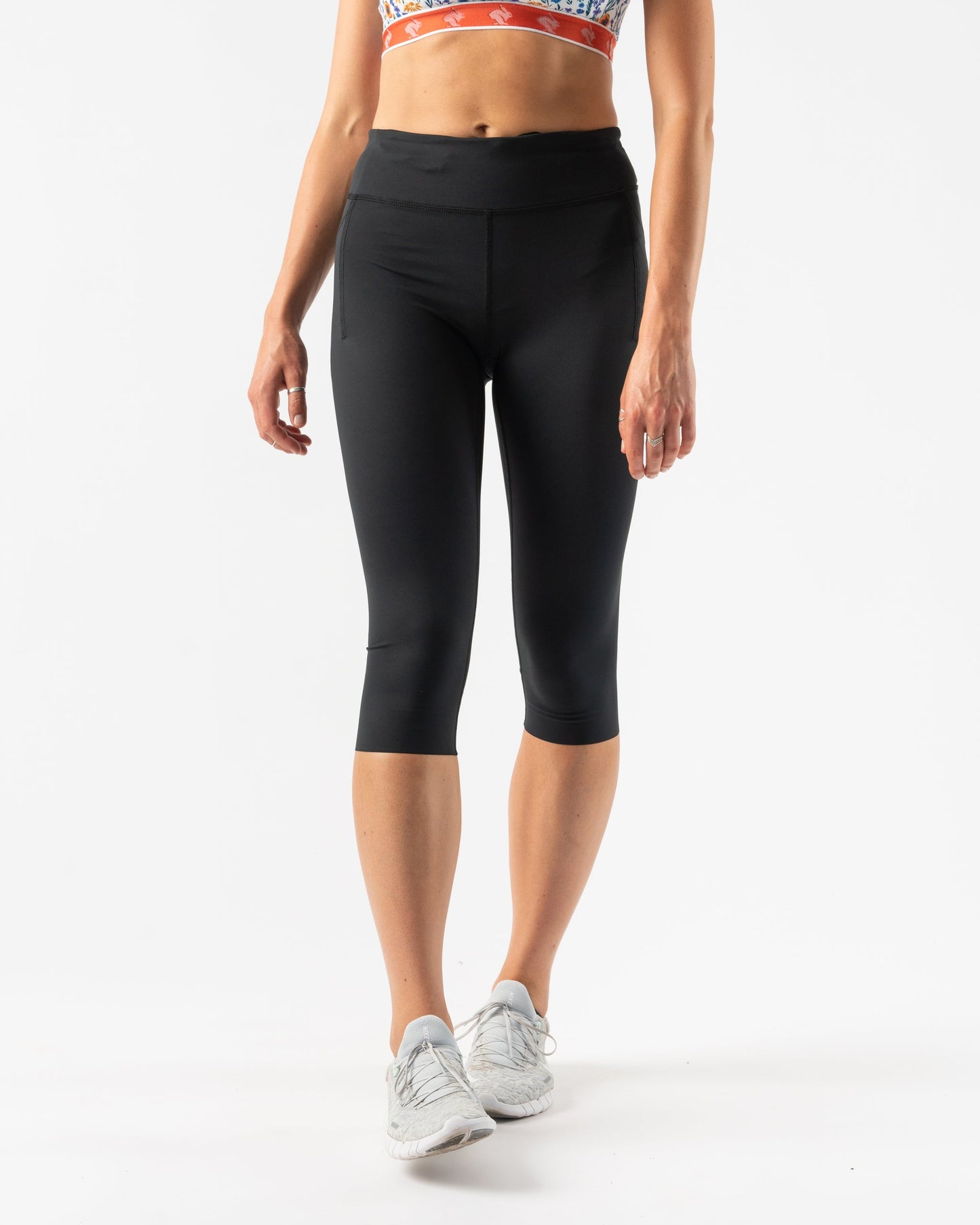 Women's Rabbit Speed Capri Tights